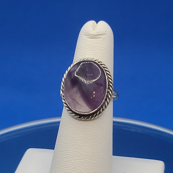 NWT Natural Amethyst Solitaire in 925 Sterling Silver Size 5 - Picture 7 of 8